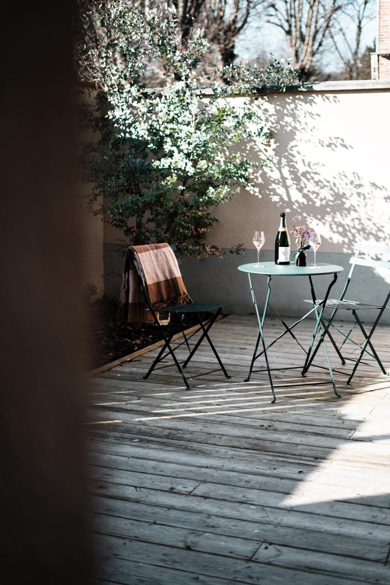 La Cabane Affranchie Moussy  Bagian luar foto